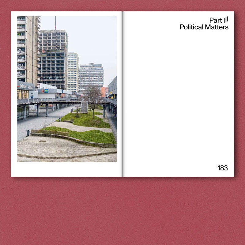 Buildings on Standby: Stitching the Post-Socialist Cityscape, Hendrikje Alpermann, Eiko Grimberg